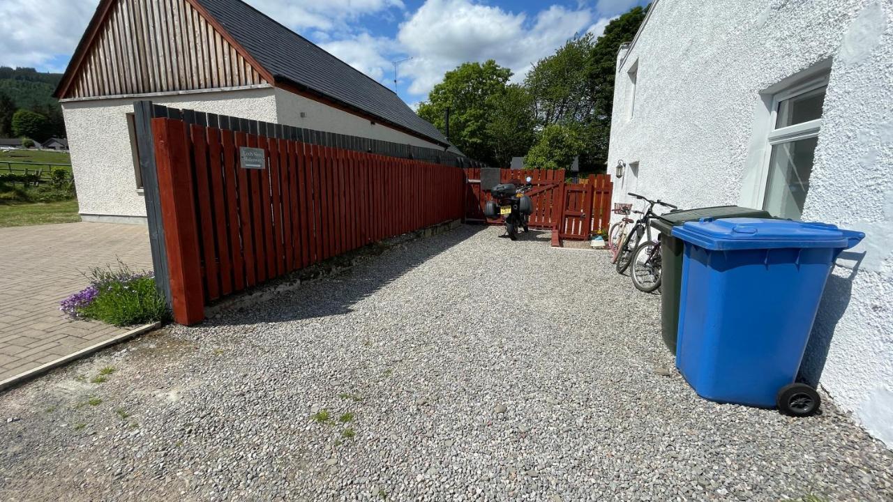 Hideaway Pod Near Loch Ness For A Tranquil Retreat Apartment Lewiston Exterior photo