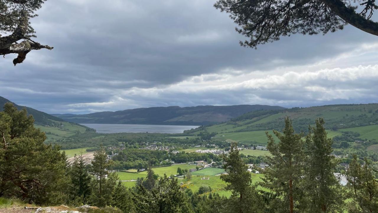 Hideaway Pod Near Loch Ness For A Tranquil Retreat Apartment Lewiston Exterior photo
